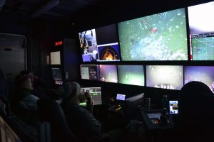 Pythias_control_Van_J1225_20190919_130734_CTR_RM-copy-300x200